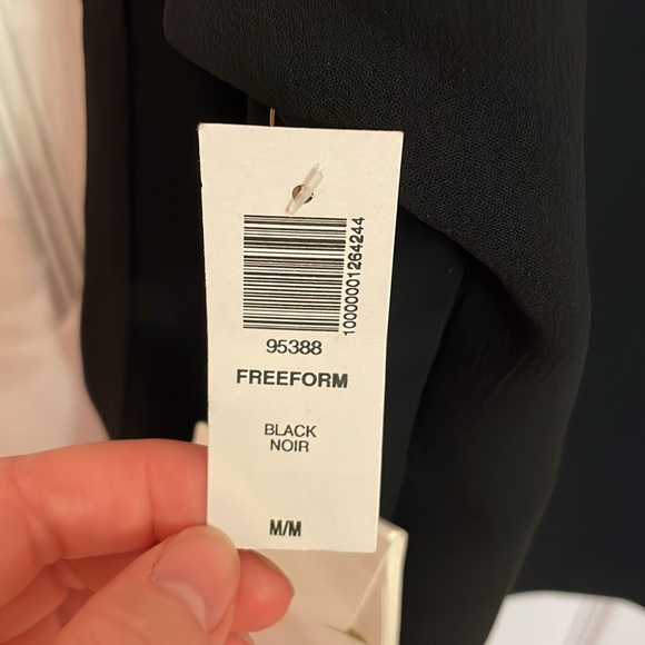 Wilfred black free form shirt. Never worn has tags - Picture 2 of 6